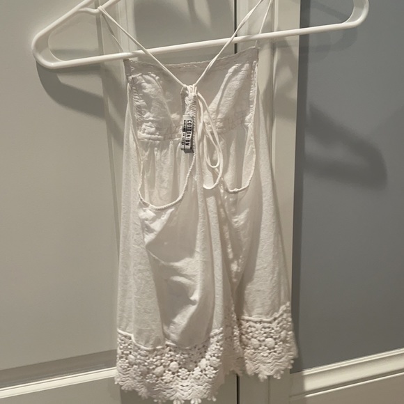 Cotton On tie in back white top!! - Picture 2 of 3